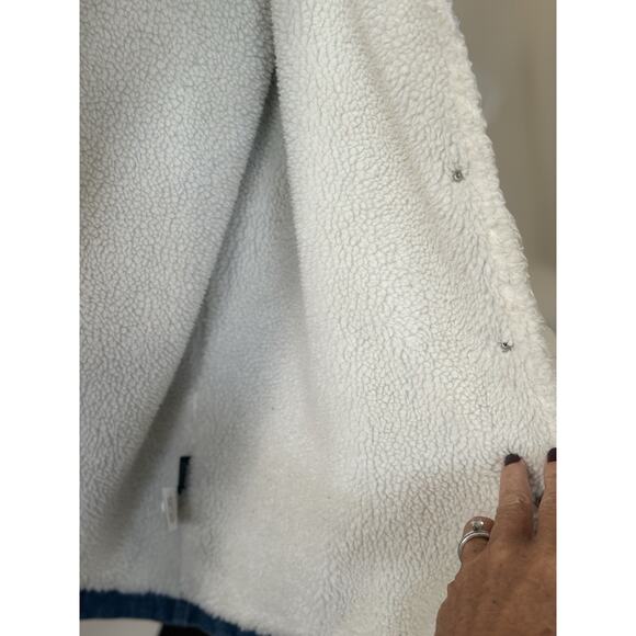 MINT J. Crew Denim Sherpa Swing Jean Denim Blue White Fur Trim Jacket Sz L EUC - Picture 8 of 12